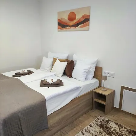 Appartamento B30 Apartmanok, *